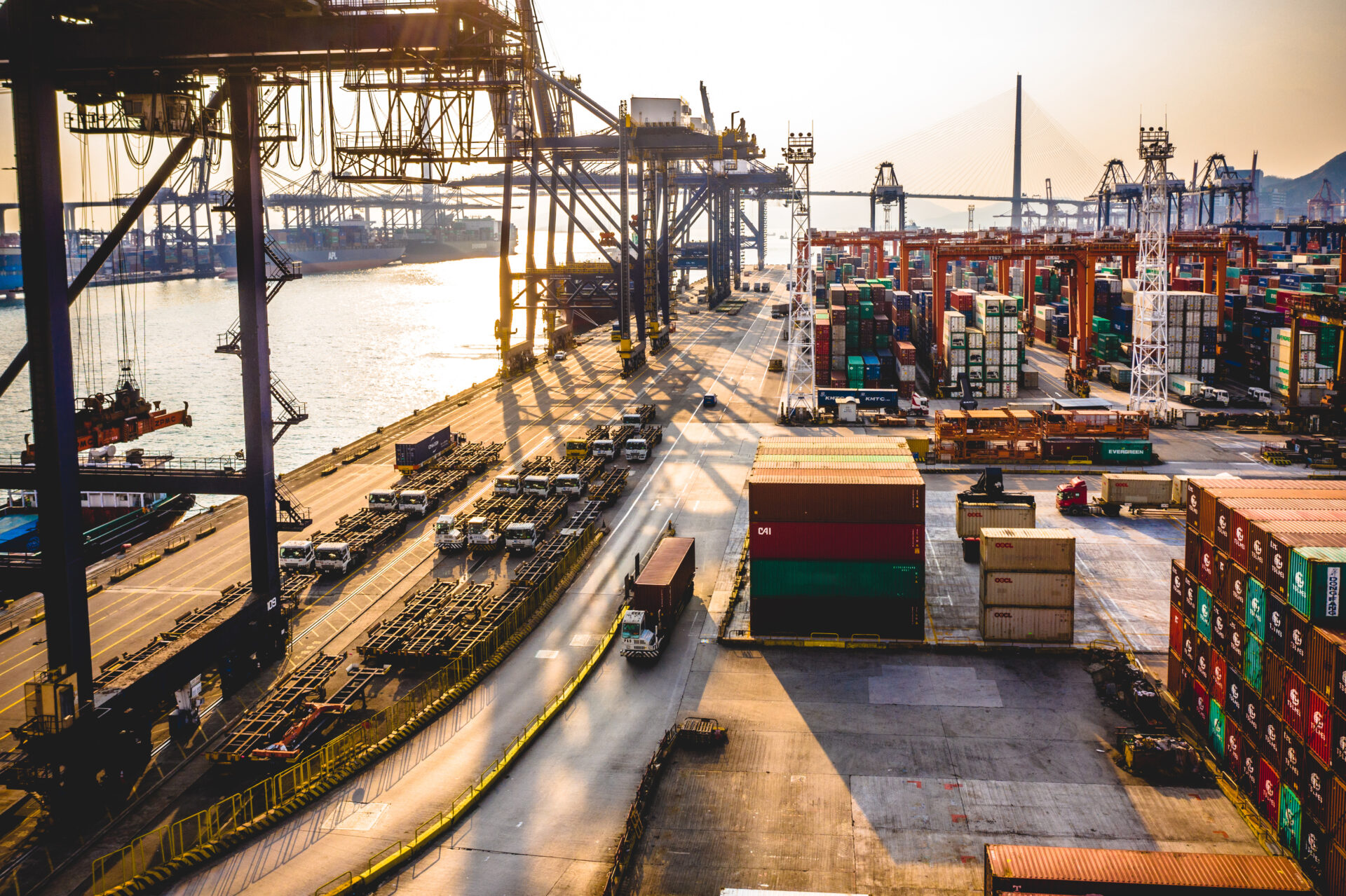 Internationale Verträge & Trade Finance (Online)